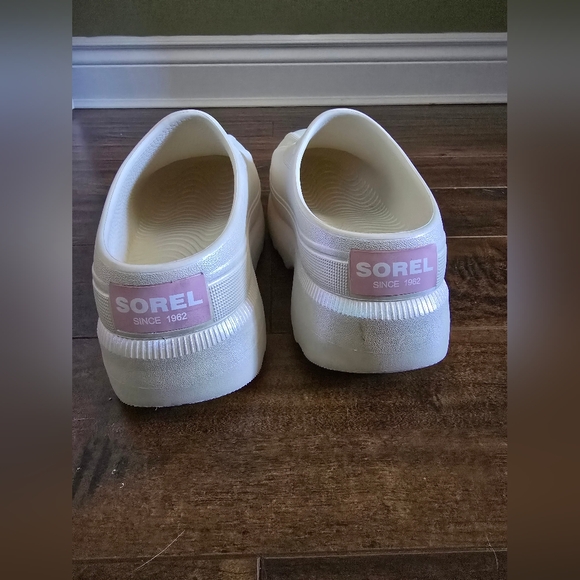 Sorel White clogs - Picture 2 of 6